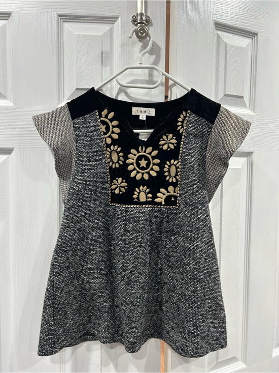 THML Tops - THML Black and Gray Embroidered Knit Tunic